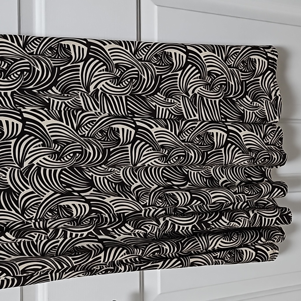 Pretty & Comfy Perceptions Long Poly/Spandex Abst… - image 3